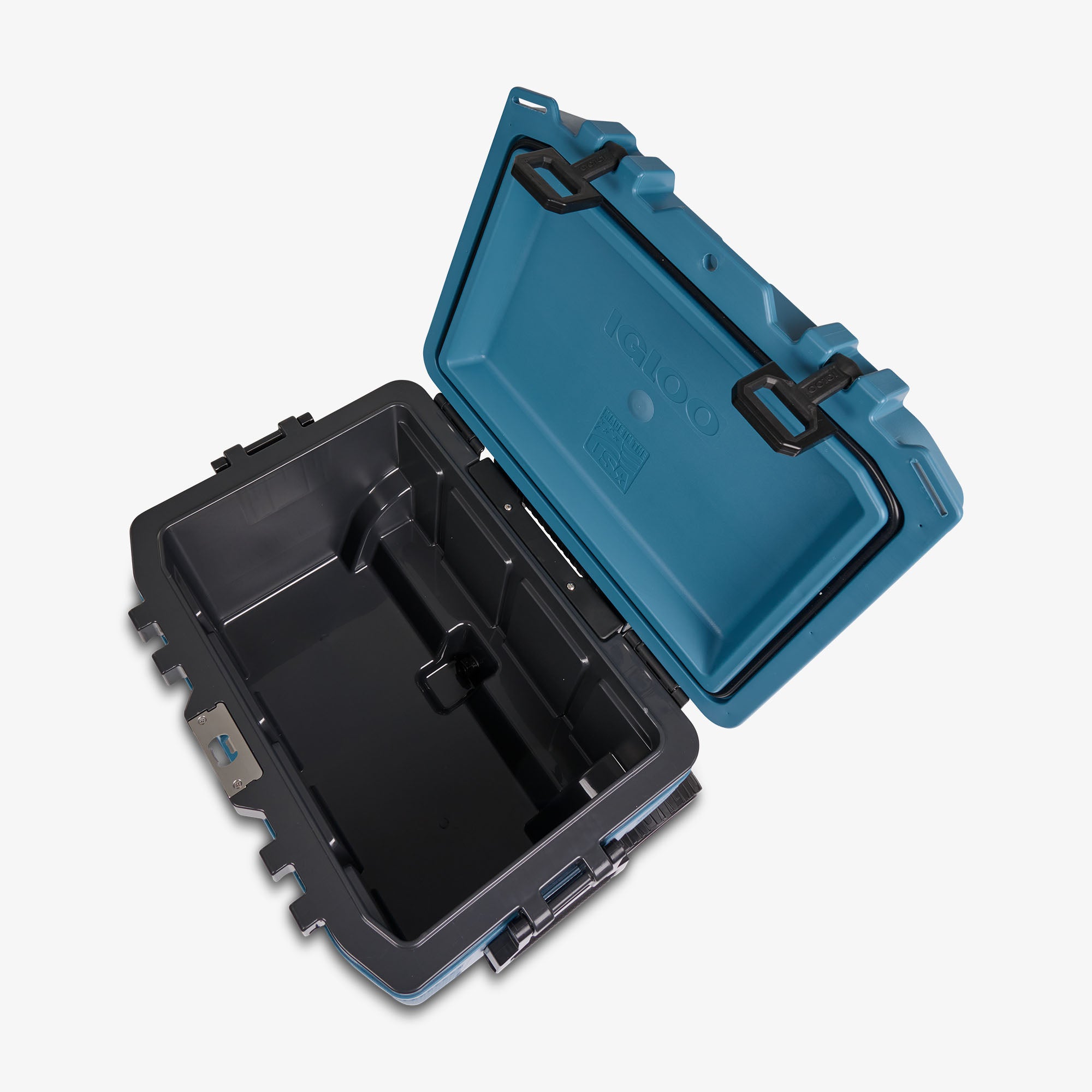 Trailmate 52 Qt Roller Cooler - Image 34